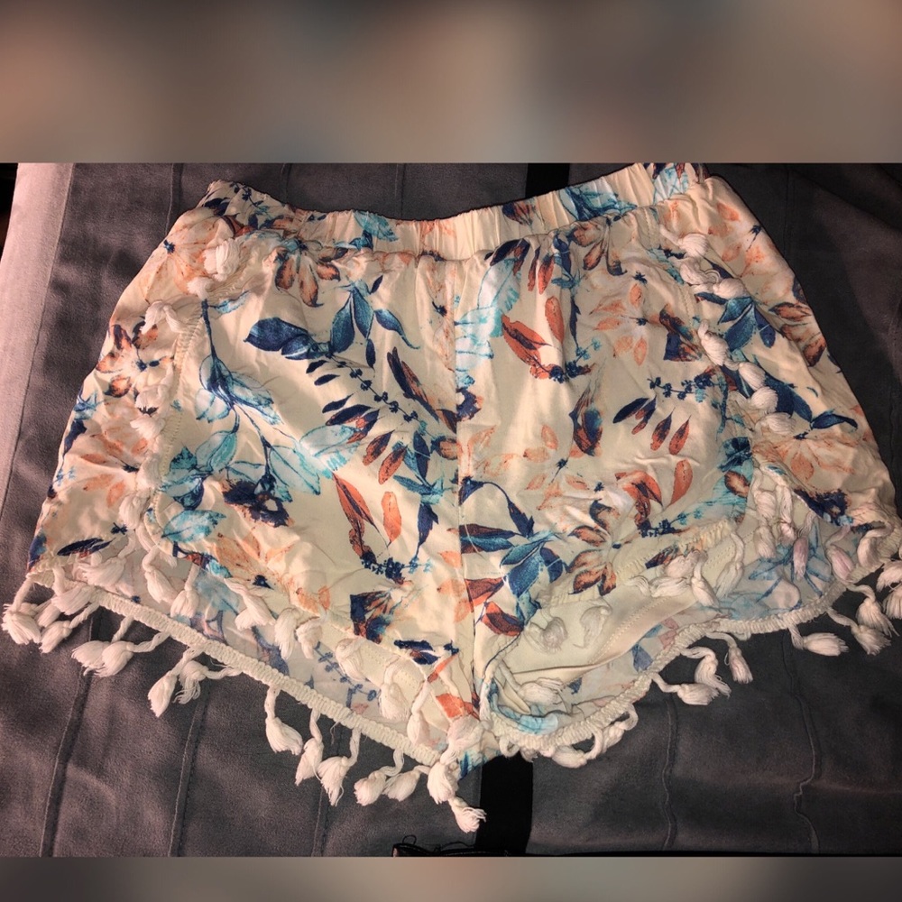 Floral print shorts